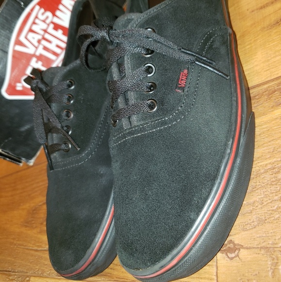 Vans Classic Black Suede/ Red Shoe - Picture 8 of 8